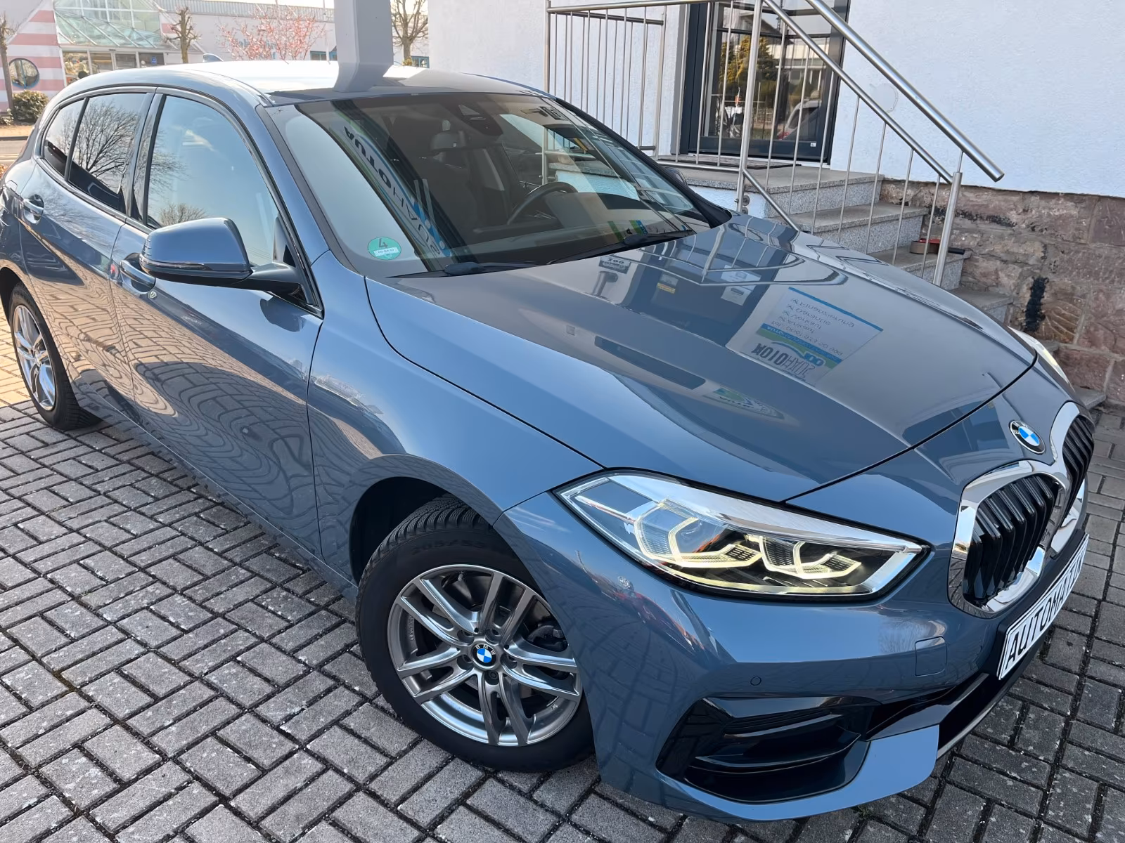 BMW 118 118d Sedan
