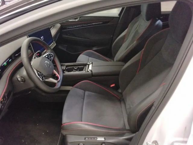 Volkswagen ID.7 GTX IQ.Drive