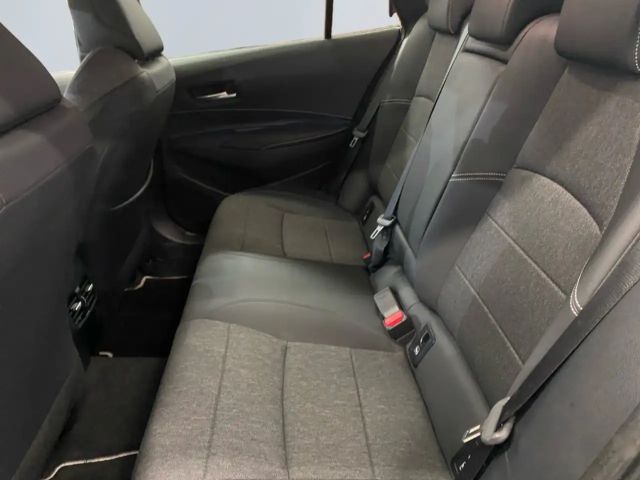 Toyota Corolla Hybride Team D