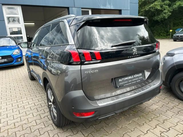 Peugeot 5008 Allure Pack