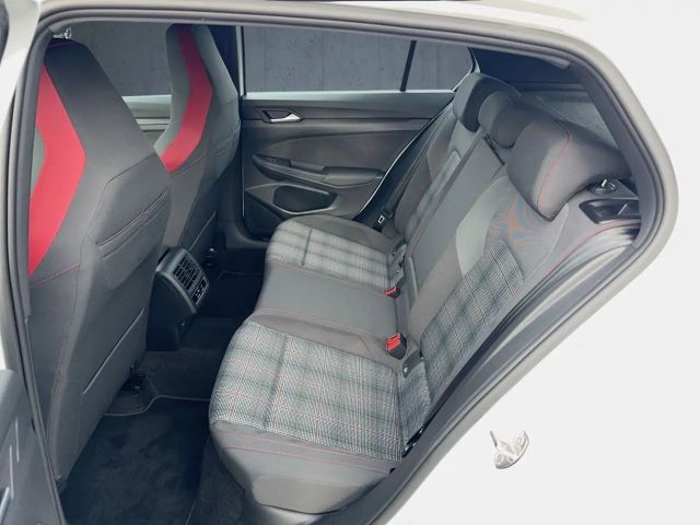 Volkswagen Golf DSG GTI