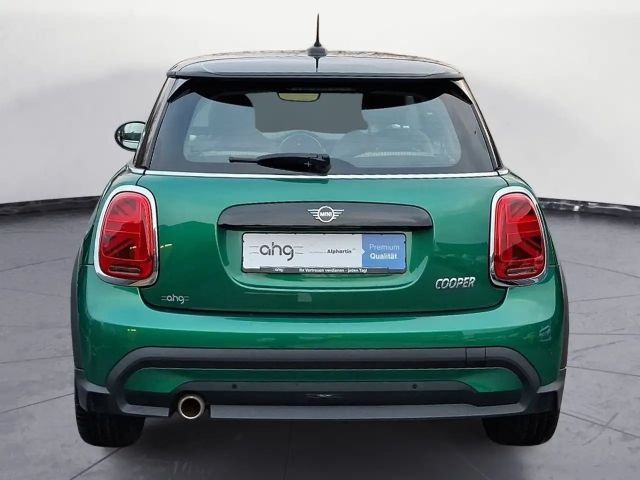 MINI Cooper Aut. Classic Trim *PDC*LED*DAB*Klima*Spor