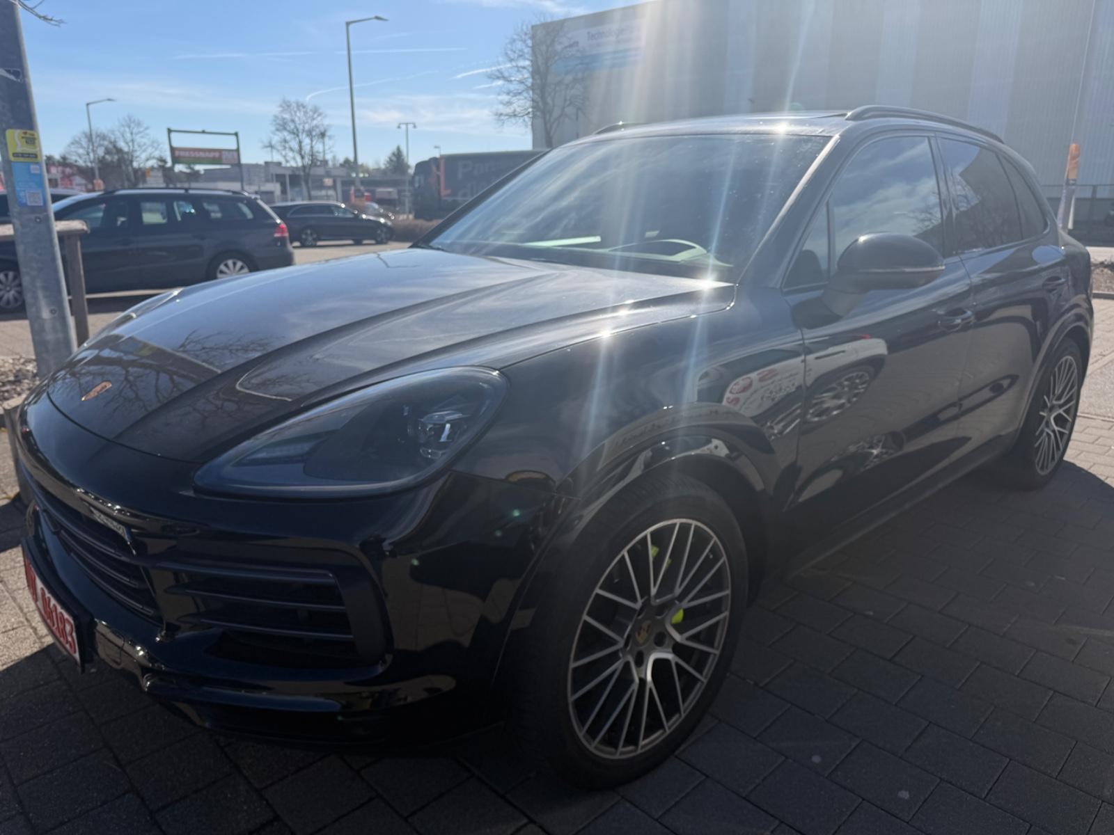 Porsche Cayenne E-Hybrid Platinum Edition