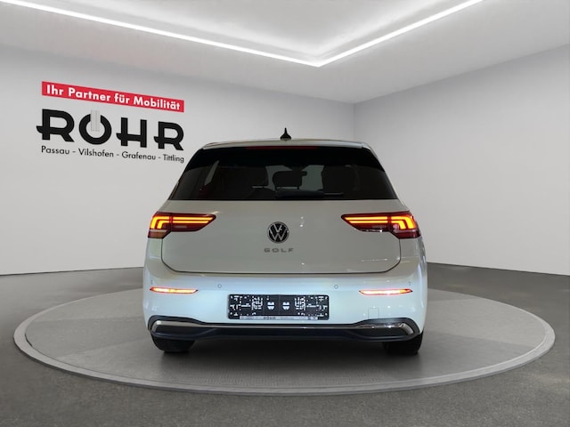 Volkswagen Golf 1.5 TSI BMT Golf VIII