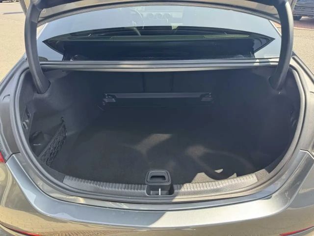 Mercedes-Benz C 300 4MATIC AVANTGARDE Sedan