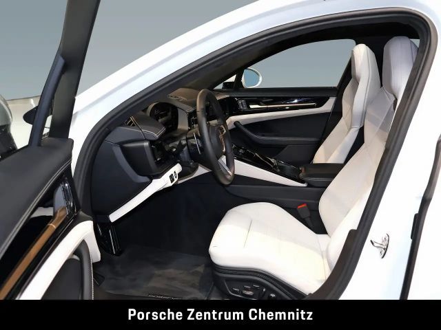 Porsche Panamera 4S E-Hybrid