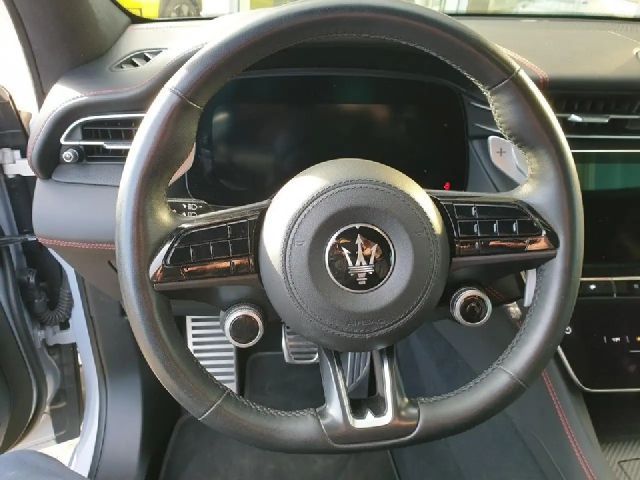 Maserati Grecale Trofeo