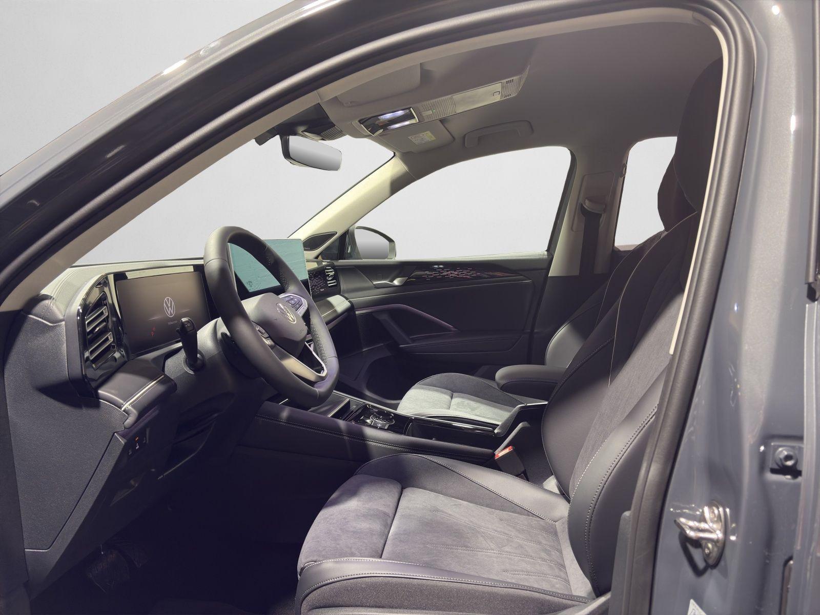 Volkswagen Tiguan Elegance Elegance IQ.Drive Sound