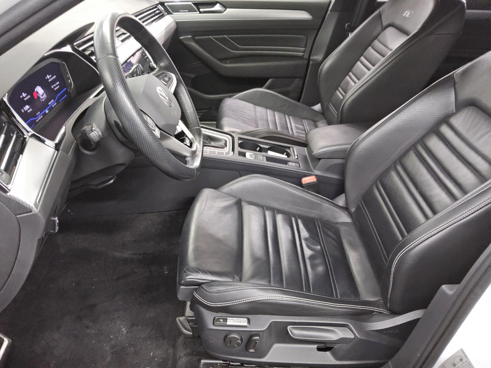 Volkswagen Passat 2.0 TSI R-Line