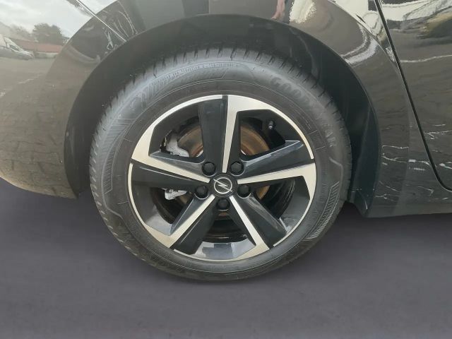 Opel Astra 1.2 Turbo Edition Turbo