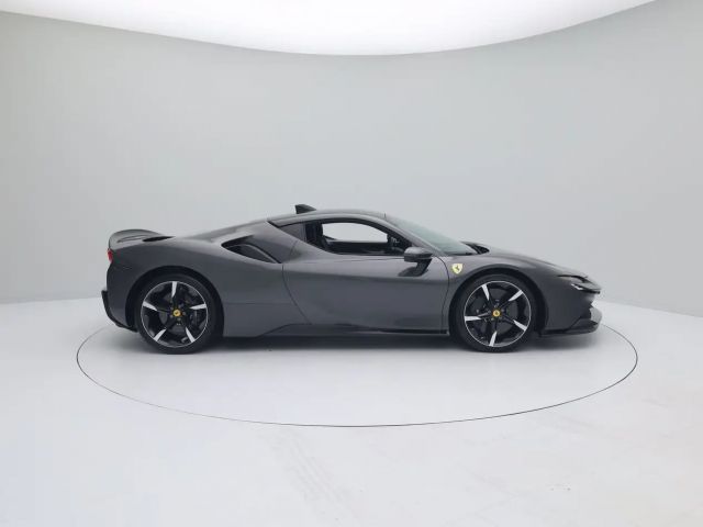 Ferrari SF90 Stradale