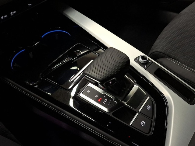Audi A4 40 TFSI Avant Quattro S-Line S-Tronic