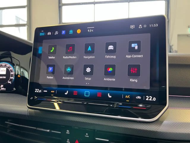 Volkswagen Golf 1.5 TSI Golf VIII