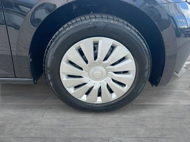 Skoda Scala Essence TSI