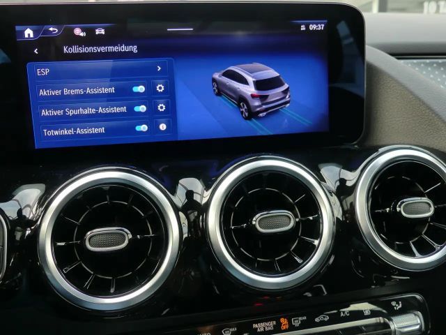 Mercedes-Benz GLA 180 Progressive