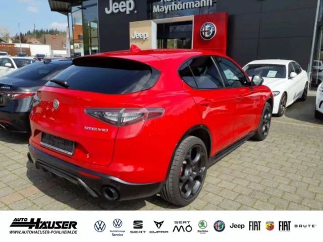 Alfa Romeo Stelvio AT8 Q4 Turbo