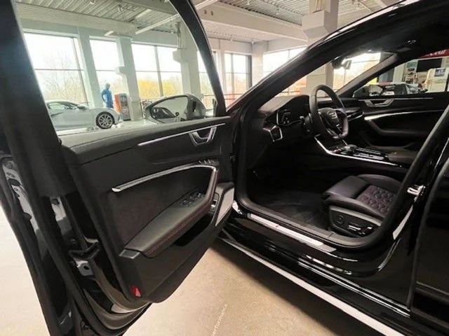 Audi RS6 Avant Performance Quattro