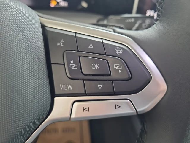 Volkswagen Golf Business DSG Variant