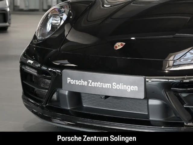 Porsche 992 Cabrio Carrera GTS