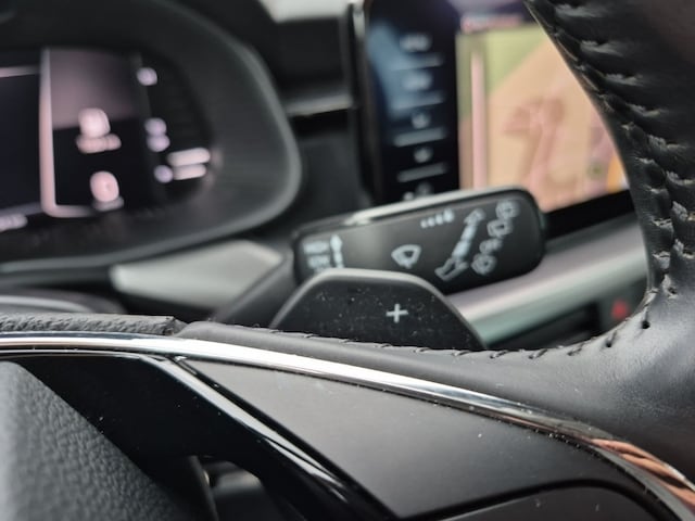 Skoda Kamiq TSI DSG KAMERA+LED+NAVI+APP+GRA+SITZHZG+ALU!