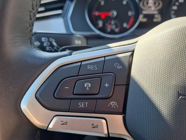 Volkswagen Passat 2.0 TDI Business DSG Variant