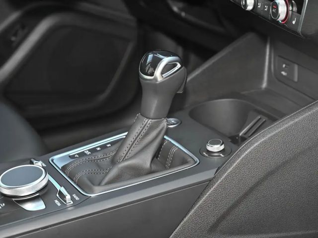 Audi Q2 40 TFSI Quattro S-Line