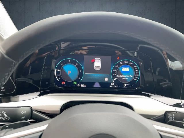 Volkswagen Golf 2.0 TDI DSG Life Variant