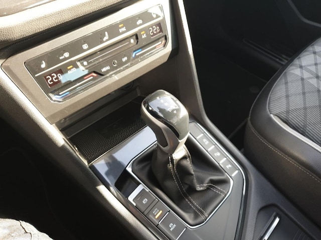 Volkswagen Tiguan 1.5 TSI DSG R-Line