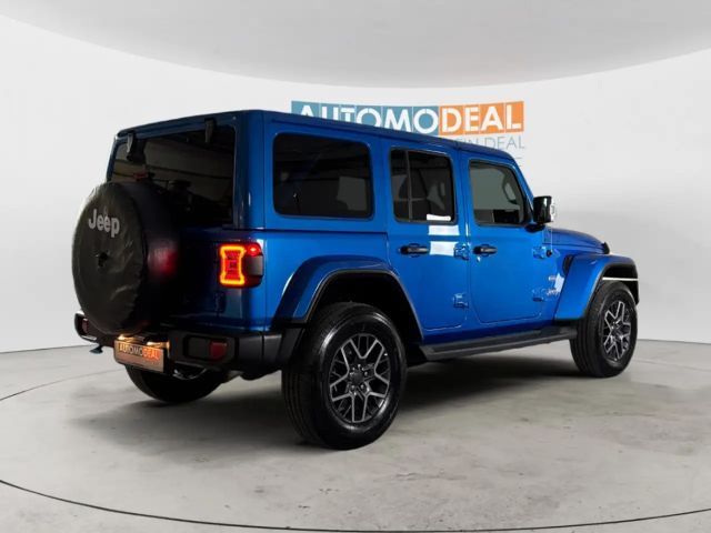 Jeep Wrangler Sahara