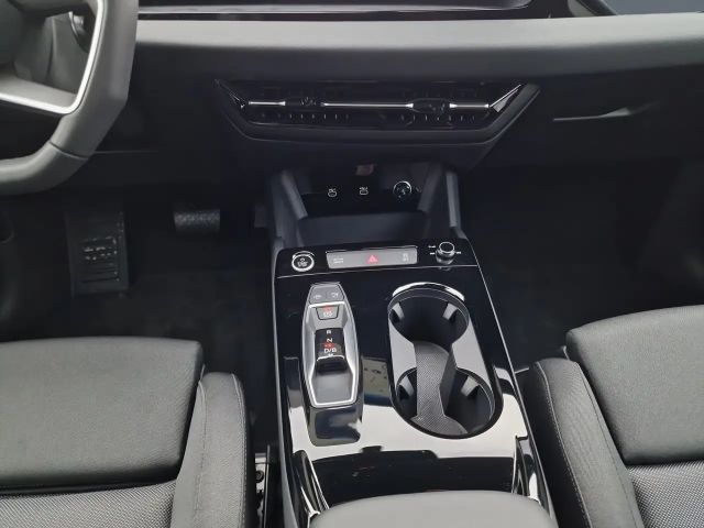 Audi Q6 e-tron S-Line