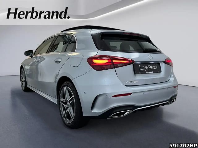 Mercedes-Benz A 250 AMG Line