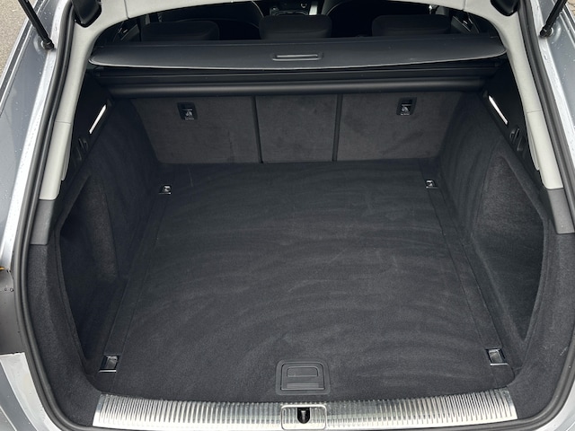 Audi A4 35 TFSI Avant S-Tronic