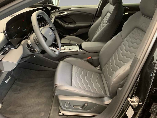 Audi A6 e-tron Avant