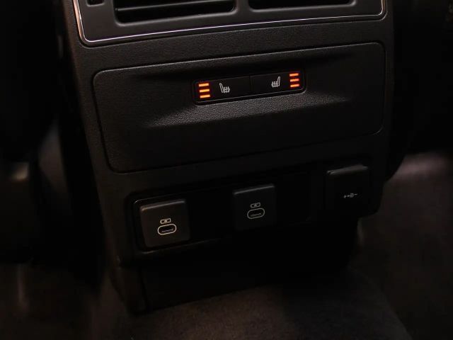 Jaguar F-Pace AWD D300 R-Dynamic