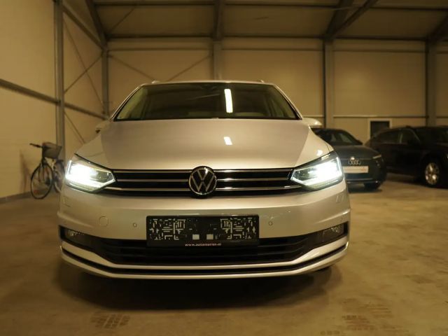 Volkswagen Touran BMT Comfortline DSG