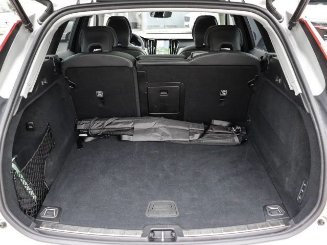 Volvo XC60 AWD Dark Ultra