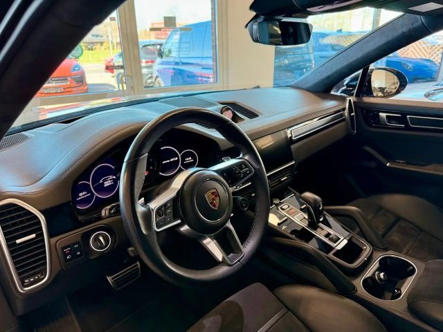 Porsche Cayenne Coupé GTS