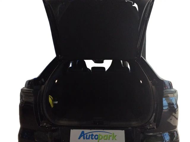 Ford Capri Extended range RWD