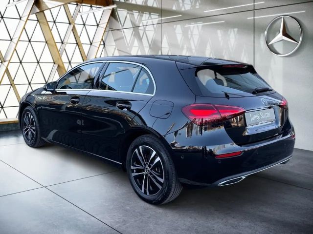 Mercedes-Benz A 180 Progressive