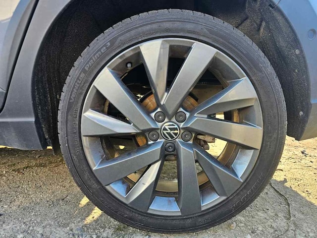 Volkswagen Taigo 1.0 TSI DSG