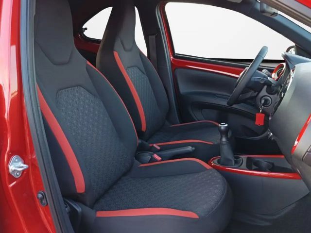 Toyota Aygo X Hatchback Team D