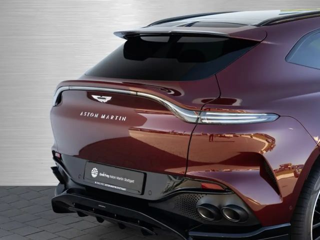 Aston Martin DBX 707