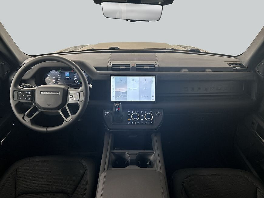 Land Rover Defender 110 Dynamic SE