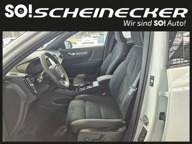 Volvo XC40 Dark Plus