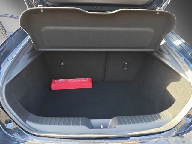 Mazda 3 2.5L Homura SkyActiv e-Skyactiv