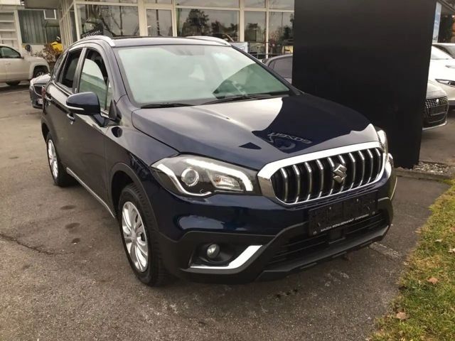 Suzuki SX4 S-Cross Hybrid Shine