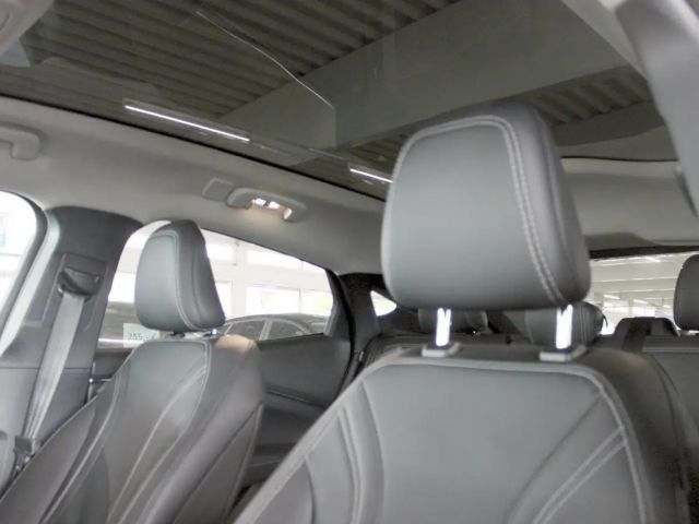 Ford Mustang Mach-E 99 kWh Top Ausstattung + Panoramadach