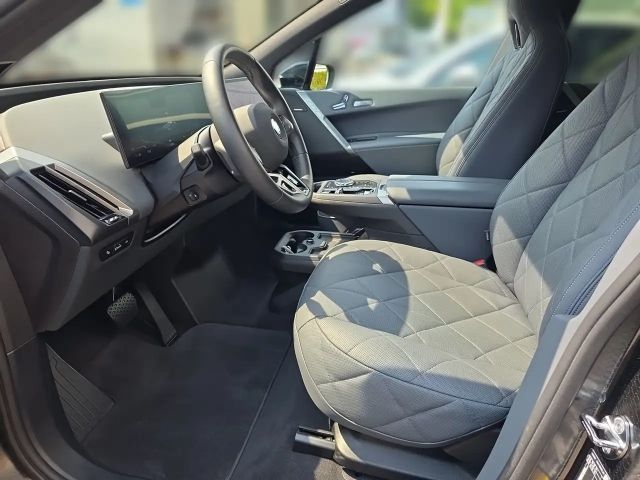 BMW iX xDrive50