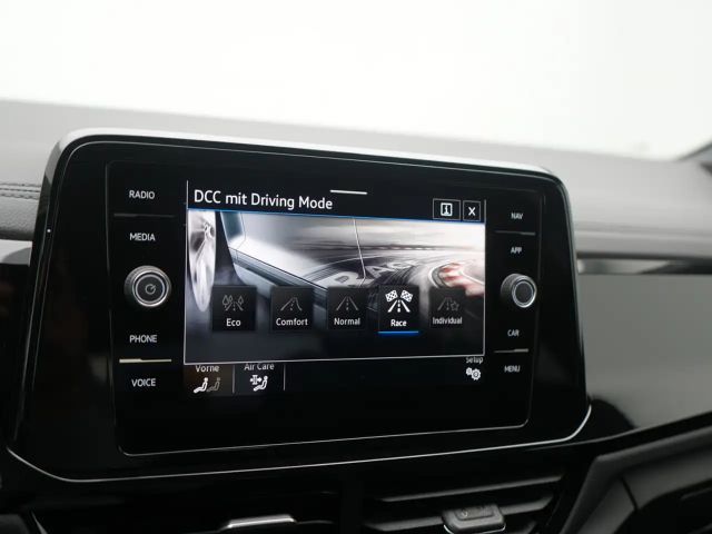 Volkswagen T-Roc R MATRIX AKRAPOVIC ACC DCC NAVI KAM SHZ