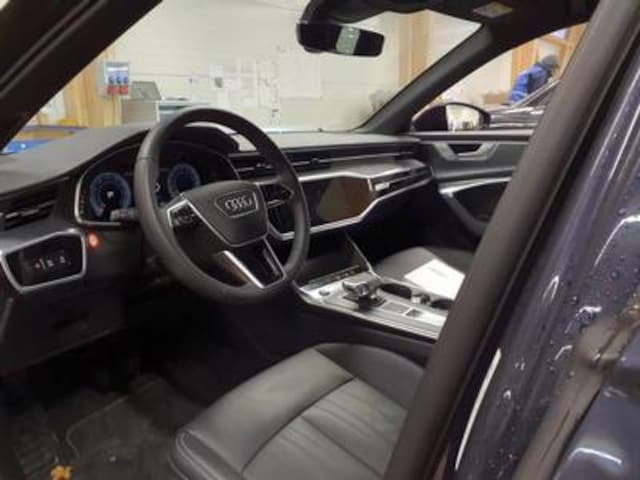 Audi A6 45 TFSI Avant S-Tronic